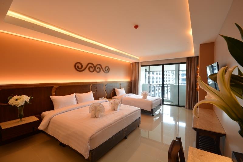 Deluxe Family Room